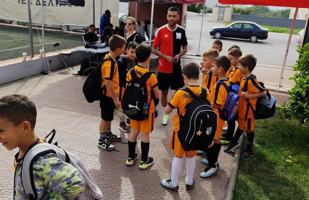 O Spike πόλος έλξης στο Golden Cup (video)